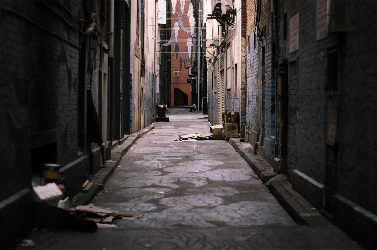 img-blur-shadow